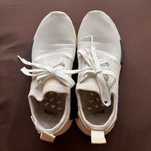 ADIDAS NMD R1 Black/White | Size 6.5